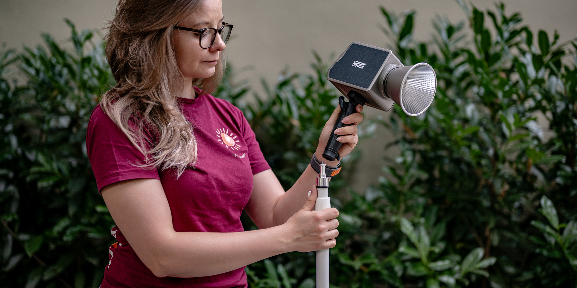 Statyw oświetleniowy Newell Taranis - biały